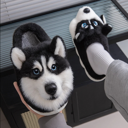 Pantofole di peluche super realistiche per cani