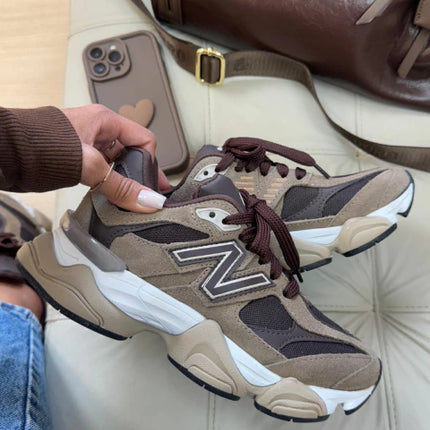 9060 MOCHA BROWN BLACK CREAM