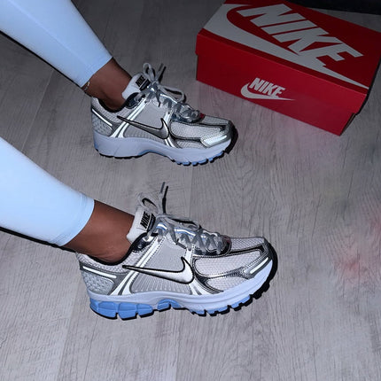 AIR ZOOM VOMERO 5 METALIC SILVER BLUE TINT