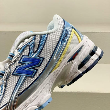 740 BLUE WHITE