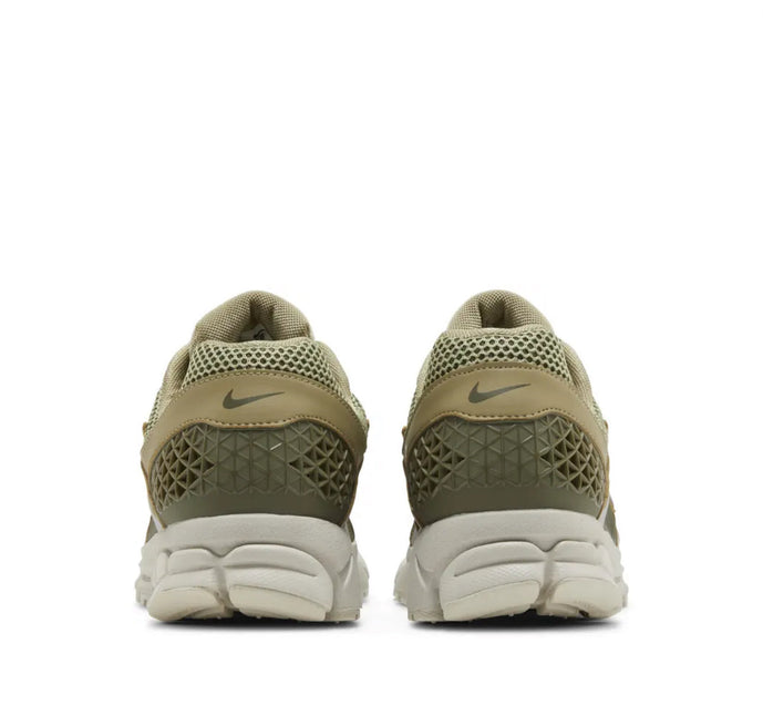 AIR ZOOM VOMERO 5 NEUTRAL OLIVE
