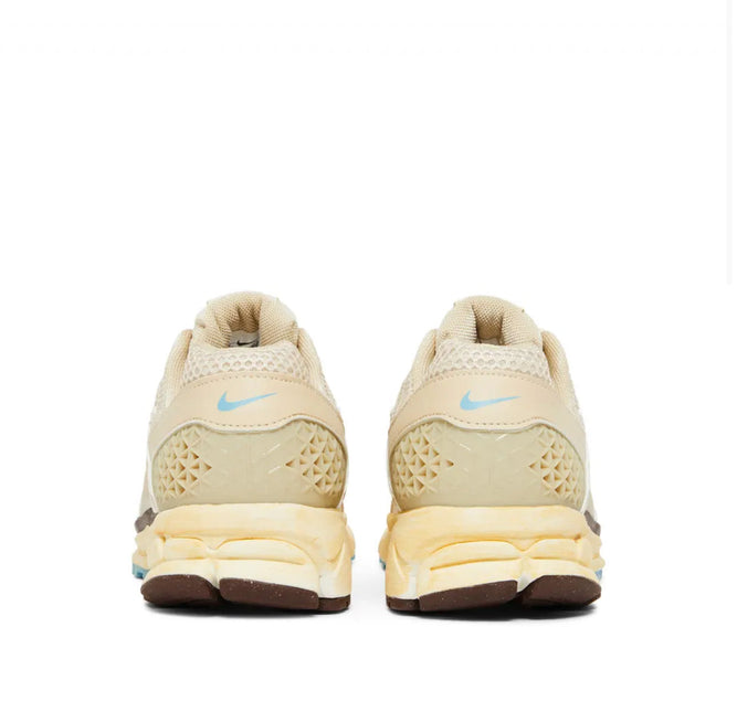 AIR ZOOM VOMERO 5 OATMEAL