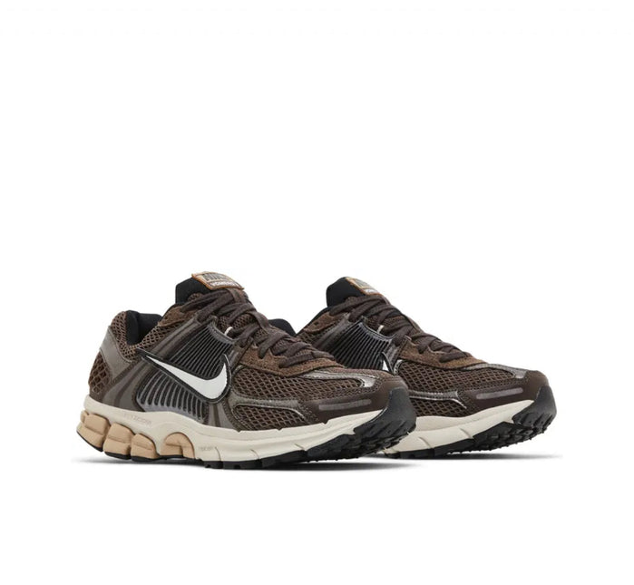 AIR ZOOM VOMERO 5 BAROQUE BROWN