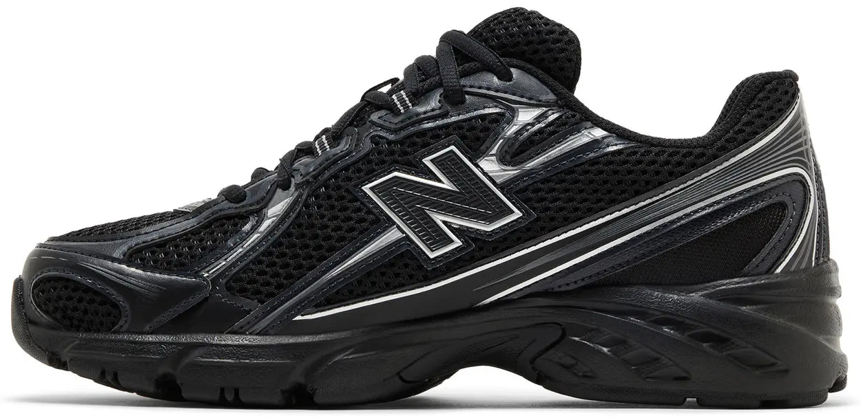 740 V2 BLACK SILVER METALLIC