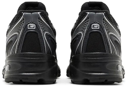 740 V2 BLACK SILVER METALLIC