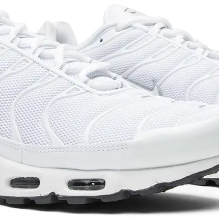 AIR MAX PLUS WHITE