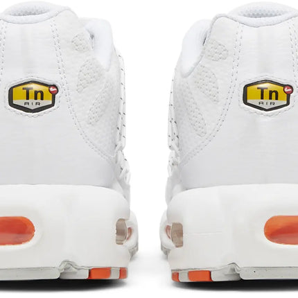 AIR MAX PLUS WHITE SAFETY ORANGE