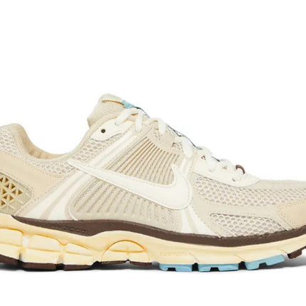 AIR ZOOM VOMERO 5 OATMEAL