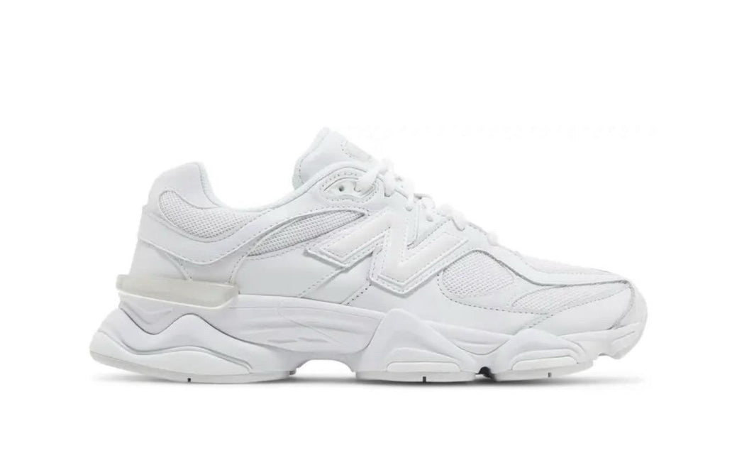 9060 TRIPLE WHITE