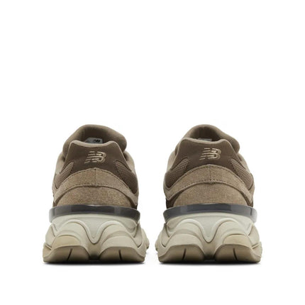 9060 MUSHROOM BROWN