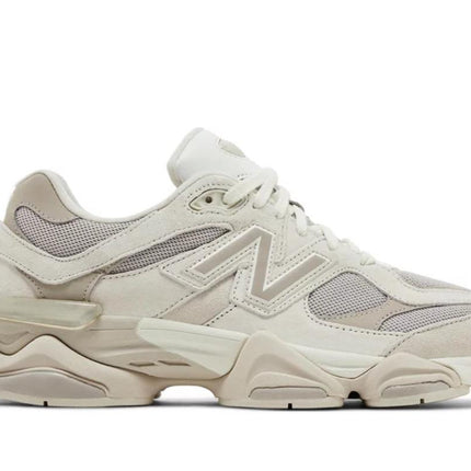 9060 GREY MOONBEAM
