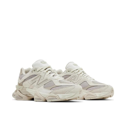 9060 GREY MOONBEAM