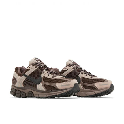 AIR ZOOM VOMERO 5 PLUM ECLIPSE
