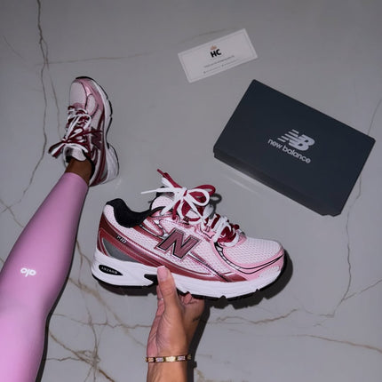 740 V2 TAFFY ROSE BORDEAUX