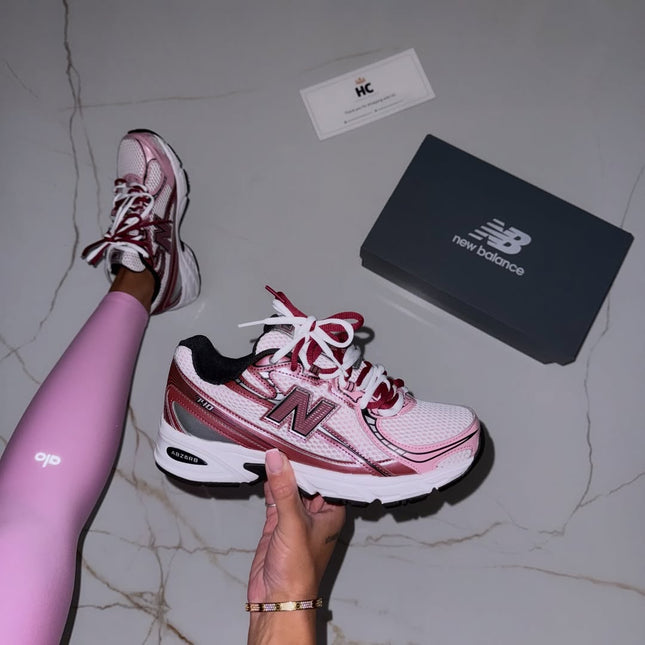 740 V2 TAFFY ROSE BORDEAUX