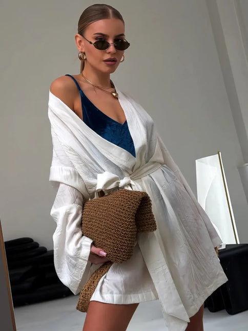 Kimono court lin froissé manches larges ceinture nouée écru bohème naturel femme maison plage Lumière Bohème