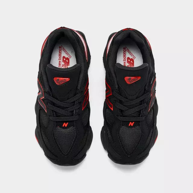 9060 Casual Black & Red