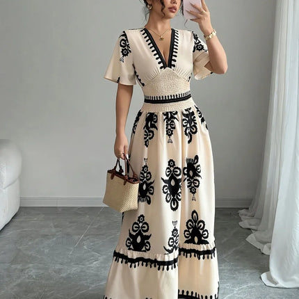 Robe longue col V imprimé baroque vintage smockée manches courtes beige noir bohème femme Lumière Bohème