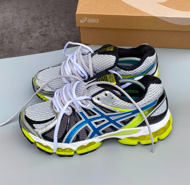 GEL NIMBUS 15