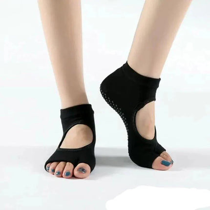Two pairs of non-slip yoga socks / Pilates socks