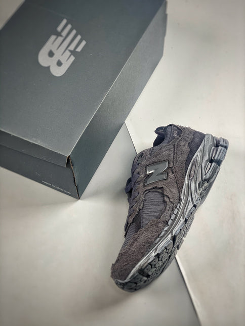 NB 2002R PROTECTION PACK PHANTOM BLACK