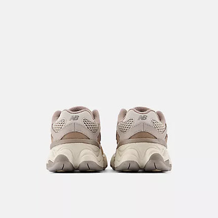 9060 MUSHROOM BROWN Babies